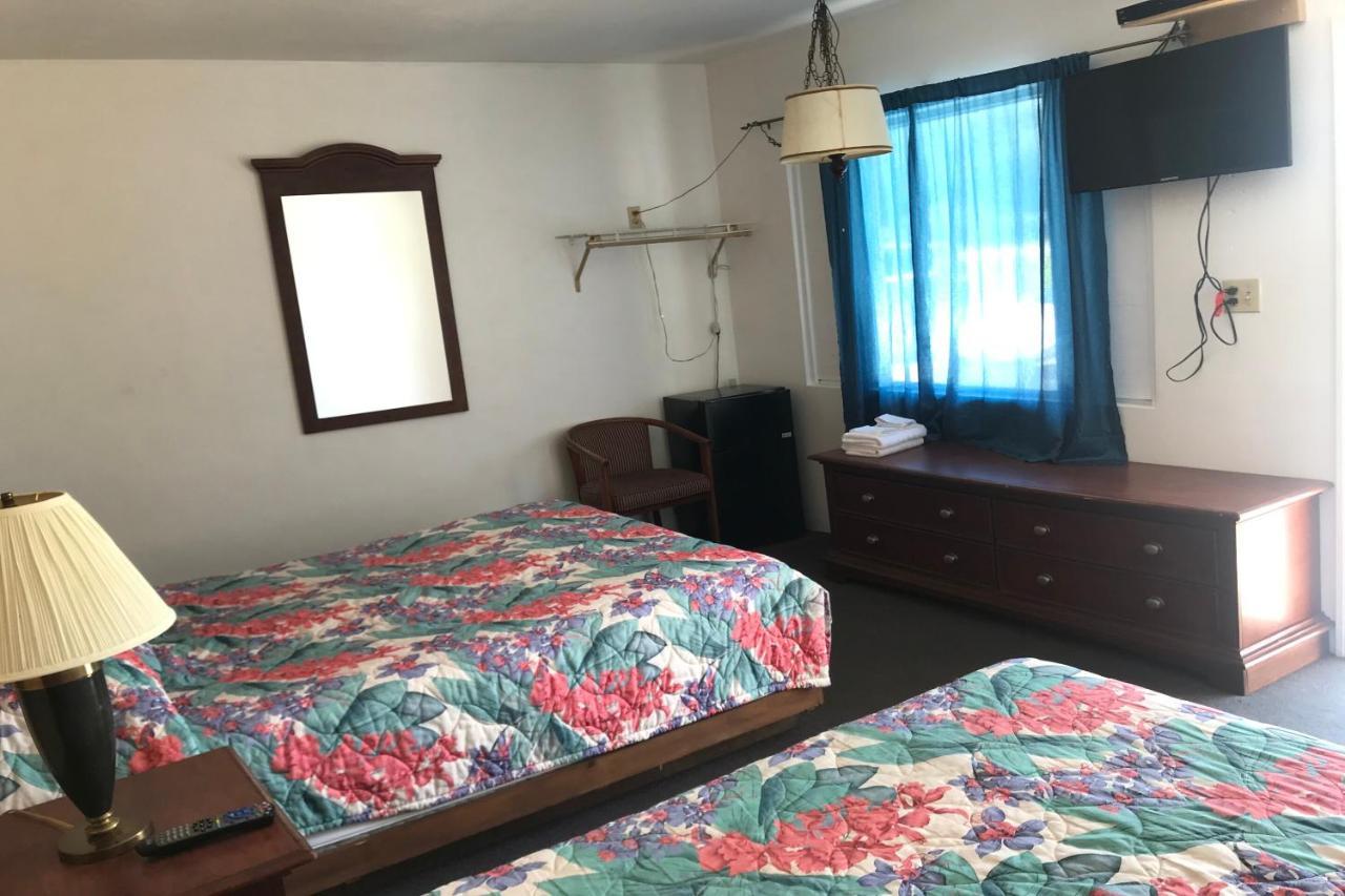 Hotel O Near Fanning Springs State Park Us Hwy 98 Old Town Esterno foto